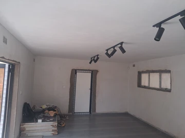 Shop & Retail Property