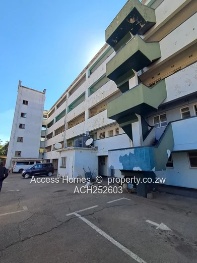 Avenues 1 bed Flat for sale