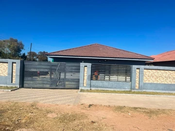 4 Bedroom House