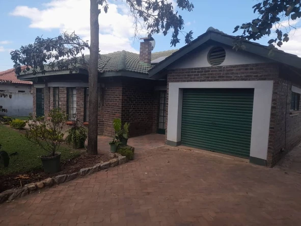 Zimre Park house for rent 
