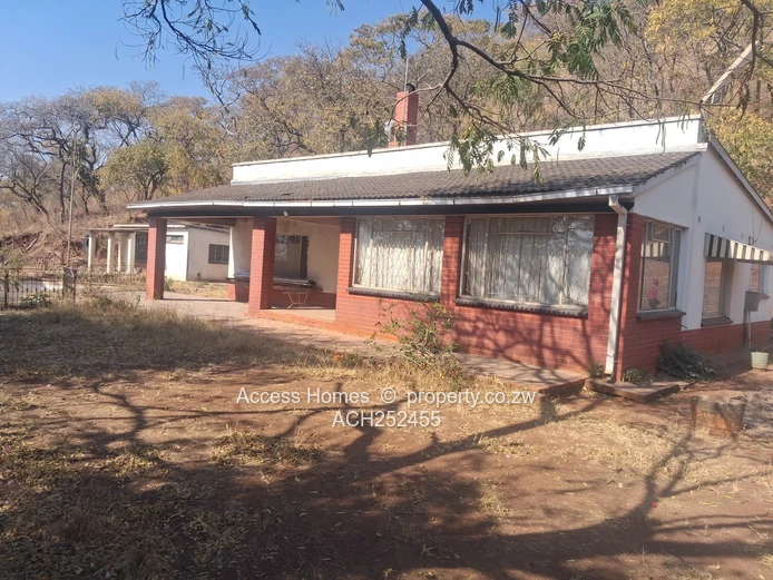 Agro residential plot Whitecliff  (Sole Mandate)