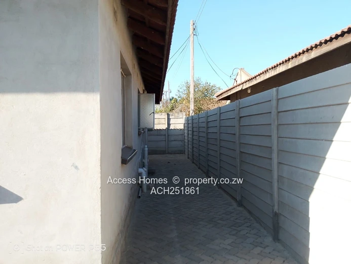 Glen View  1 Extension  House  for rent 