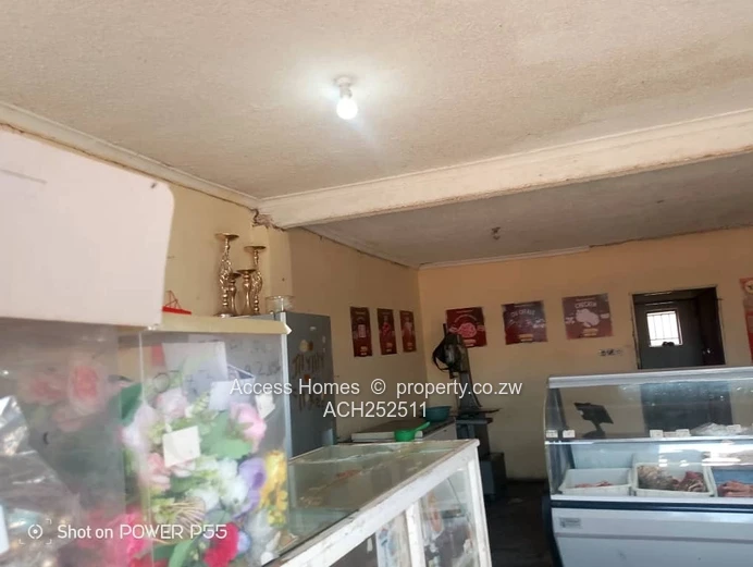 Unit H Shop 